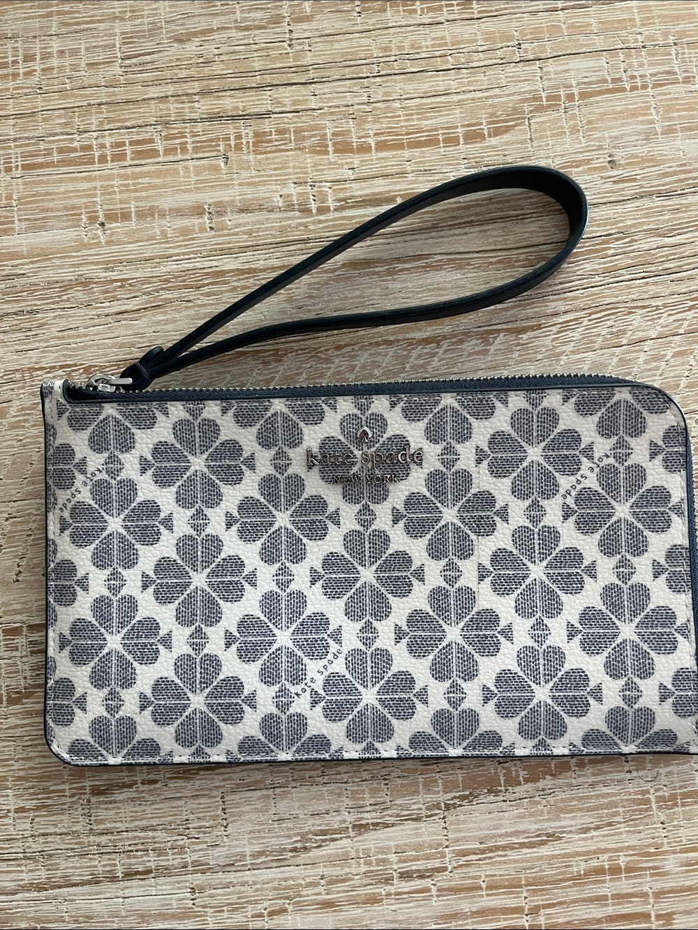 kate spade Black & Cream Floral Wristlet